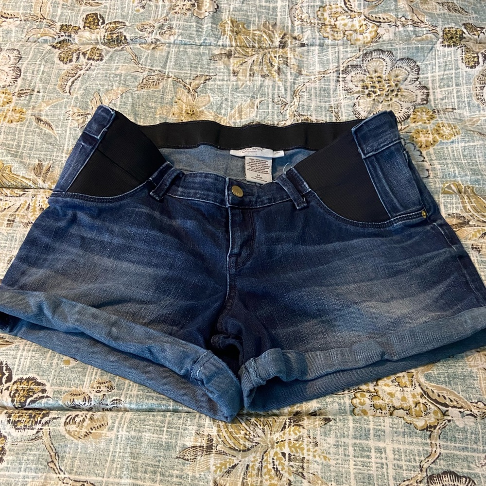 Liz Lange Maternity midi jean shorts size medium